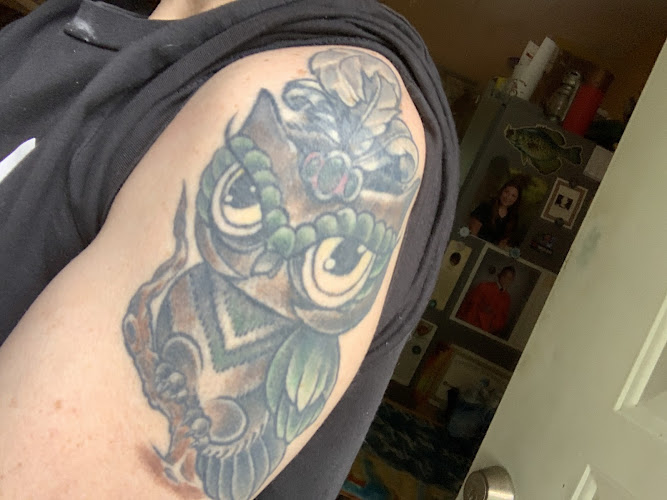 Idle Hands Tattoo tattoo shop in Abbeville, Louisiana