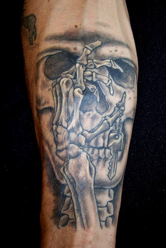 2Vivid tattoo shop in Abbottstown, Pennsylvania