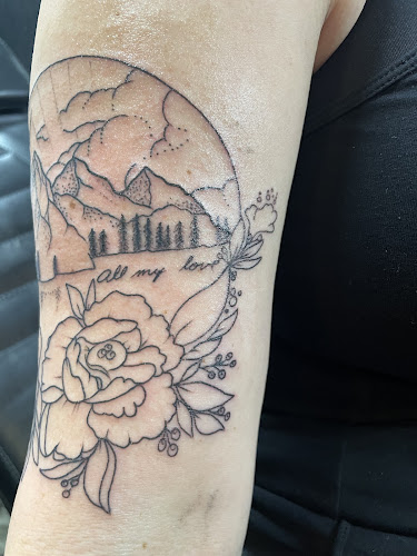 Blackollar Tattoo Company tattoo shop in Abilene, Kansas