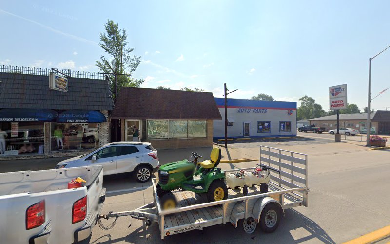 Articulating Ashley tattoo shop in Adams, Wisconsin
