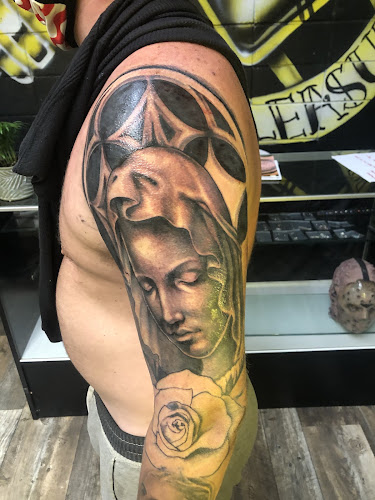 Gorilla Ink tattoo shop in Alexandria, Louisiana