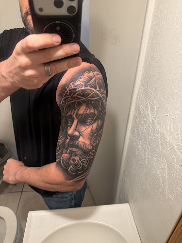 Inkslingers L.A. tattoo shop in Alhambra, California