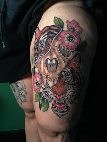 Anatomy Divine Tattoo tattoo shop in Altamonte Springs, Florida