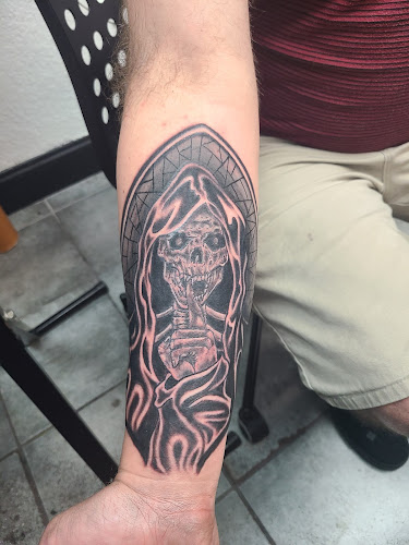 Ink Spot Tattoo - Altamonte Springs tattoo shop in Altamonte Springs, Florida