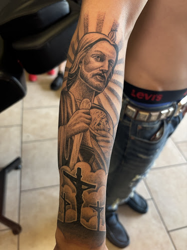 El Barrio Tattoo Studio tattoo shop in Amarillo, Texas