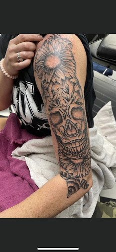 Crazy Beautiful Tattoos tattoo shop in Americus, Georgia