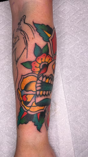 American Outlaw Tattoo tattoo shop in Amherst, Ohio