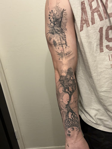 Yellow Door Tattoo & Piercing tattoo shop in Apache Junction, Arizona