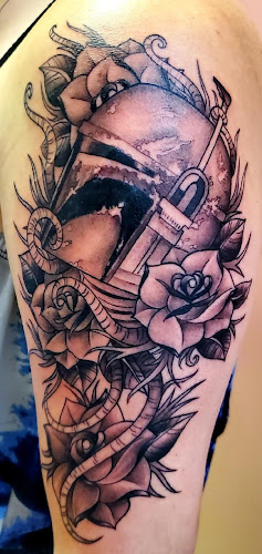 Papa's Tattoos tattoo shop in Apalachin, New York