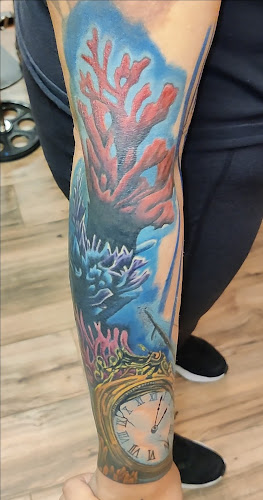 Astralis Artistry tattoo shop in Apple Valley, California