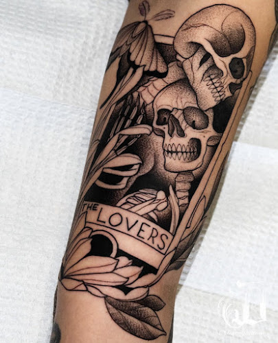 Cedar Hollows Tattoo Studio tattoo shop in Arlington, Texas