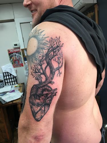 Man's Ruin Tattoo & Piercing tattoo shop in Asheville, North Carolina