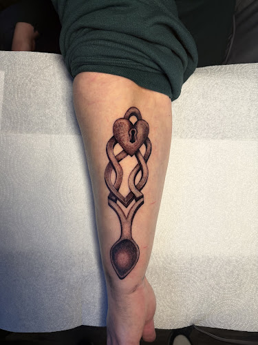 Aura Ink Studio tattoo shop in Baraboo, Wisconsin