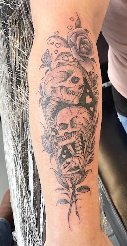 Sling'n Ink Tattoos tattoo shop in Bartow, Florida