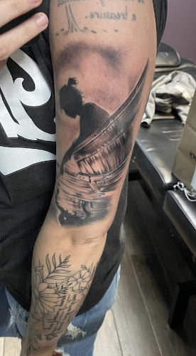 Evolution Tattoo & Body piercing tattoo shop in Bedford, Indiana