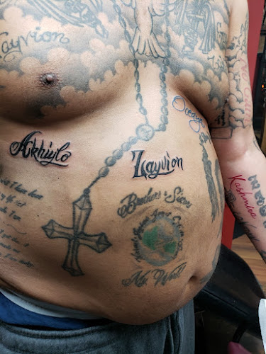 BEAR BONES TATTOO GALLERY tattoo shop in Bellefontaine, Ohio