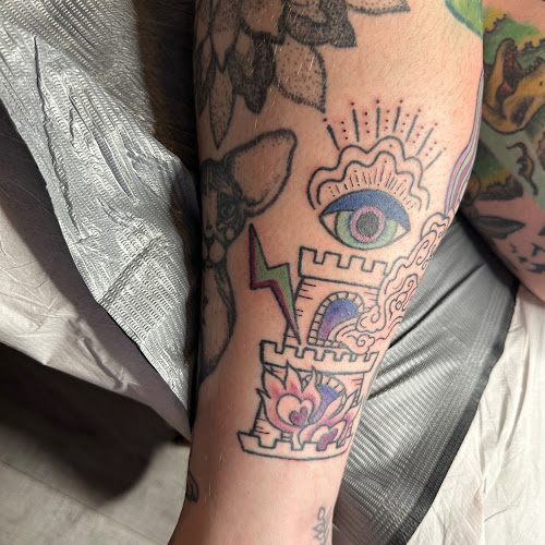 Neon Magician Tattoo Studio tattoo shop in Bellingham, Washington