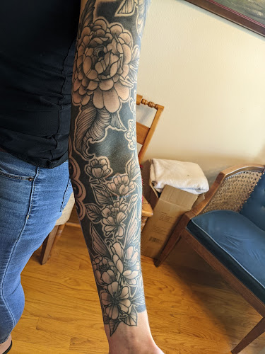 Old School Tattoo and Piercing tattoo shop in Bellingham, Washington