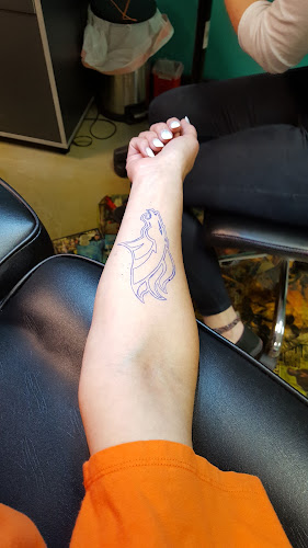 Arch Rivals Tattoo tattoo shop in Bettendorf, Iowa