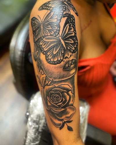 Alkhemy ink LLC tattoo shop in Birmingham, Alabama