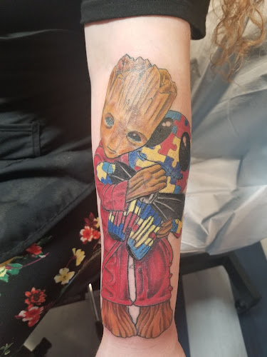 Hot Rod Tattoo tattoo shop in Blacksburg, Virginia