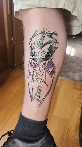 Cutthroat Tattoo tattoo shop in Bradford, Ohio