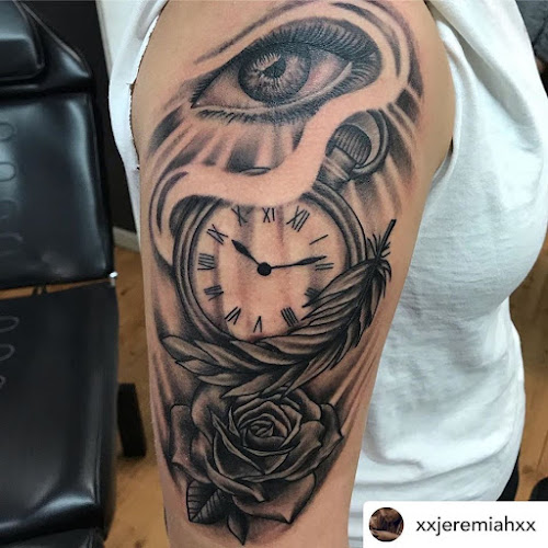 Sacred Ink tattoo shop in Bristol, Virginia