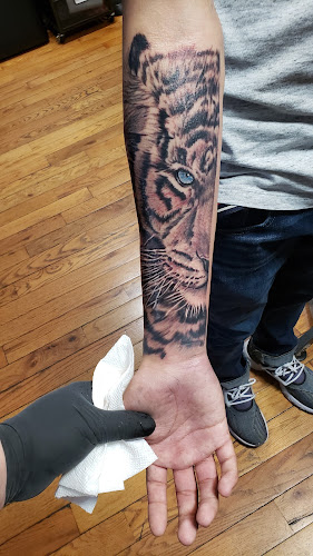 Destiny ink studio tattoo shop in Brooklyn, New York