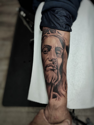 Royal Ink Gallery tattoo shop in Brooklyn, New York