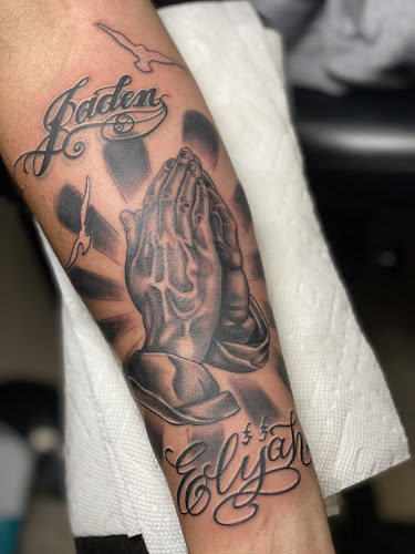 Wishful Inking Tattoos & Piercings tattoo shop in Buffalo, New York