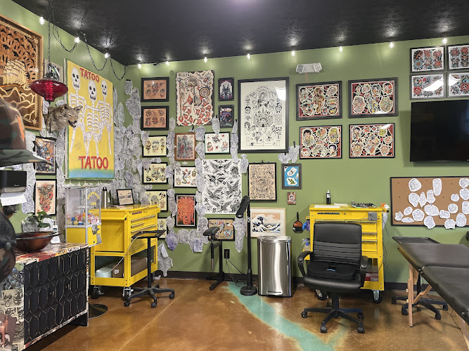 Vintage Rose Tattoo tattoo shop in Canal Fulton, Ohio