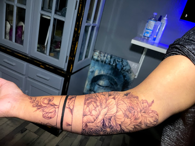 Buddha Blue Tattoo tattoo shop in Casselberry, Florida