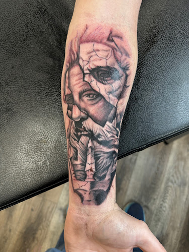 217 Tattoo Company tattoo shop in Champaign, Illinois