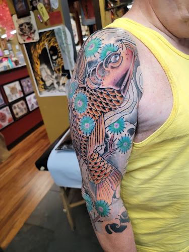 Broken Lantern Tattoo tattoo shop in Charleston, South Carolina