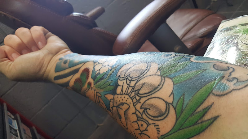 Blood, Sweat & Tears Tattoo Studio (BST Tattoo) tattoo shop in Charlotte, North Carolina