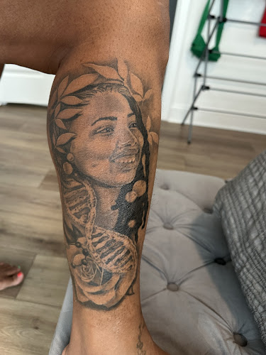 Sideshow Tattoos tattoo shop in Charlotte, North Carolina