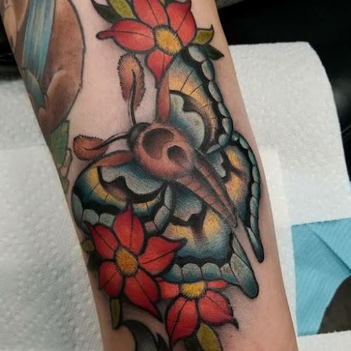 St. Louis Tattoo Company tattoo shop in Chesterfield, Missouri