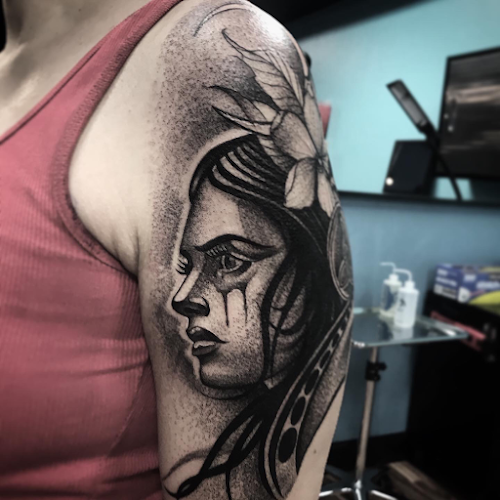 Bloodline Tattoo Co. tattoo shop in Chicago, Illinois