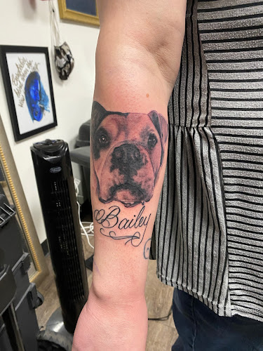 Lola Rose Tattoo Studio tattoo shop in Childersburg, Alabama