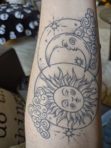 Dream Illustrations tattoo shop in Chillicothe, Illinois