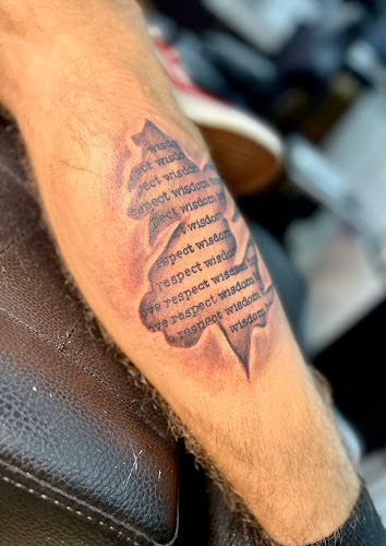 Artis Inks Tattoo & Piercing - OTR tattoo shop in Cincinnati, Ohio