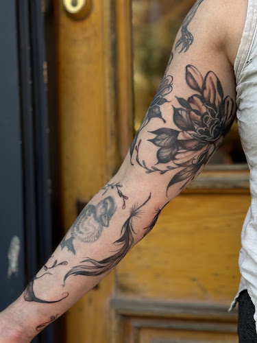 Takeout Tattoo tattoo shop in Cincinnati, Ohio