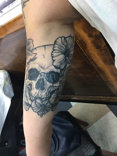 American Tattoo Studios tattoo shop in Cleveland, Ohio