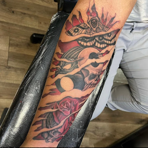 Ink Addiction Tattoo and Piercing gallery tattoo shop in Columbus, Ohio