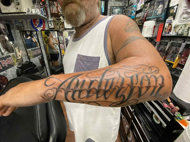 Native Roots Tattoo n Body Piercing tattoo shop in Corbin, Kentucky