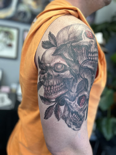 Black Moon Ink tattoo shop in Cuyahoga Falls, Ohio