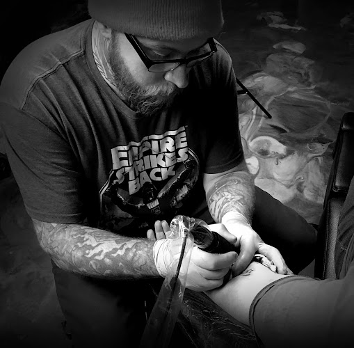 Darkside Art Co. tattoo shop in Davenport, Iowa