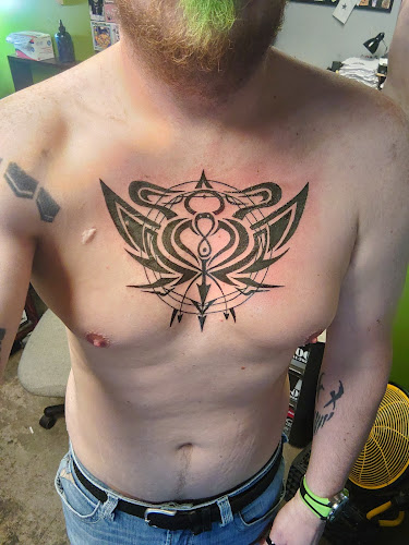 O`Tool Design Custom Tattoo tattoo shop in Davenport, Iowa