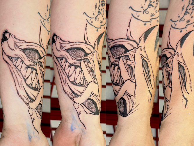 Snake Way Tattoo tattoo shop in Dayton, Ohio