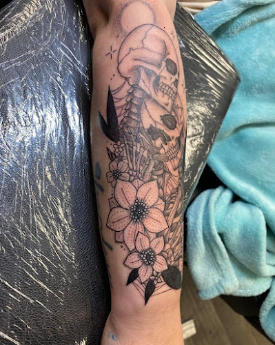 Scarlet Ink Tattoo Studio tattoo shop in Denison, Texas